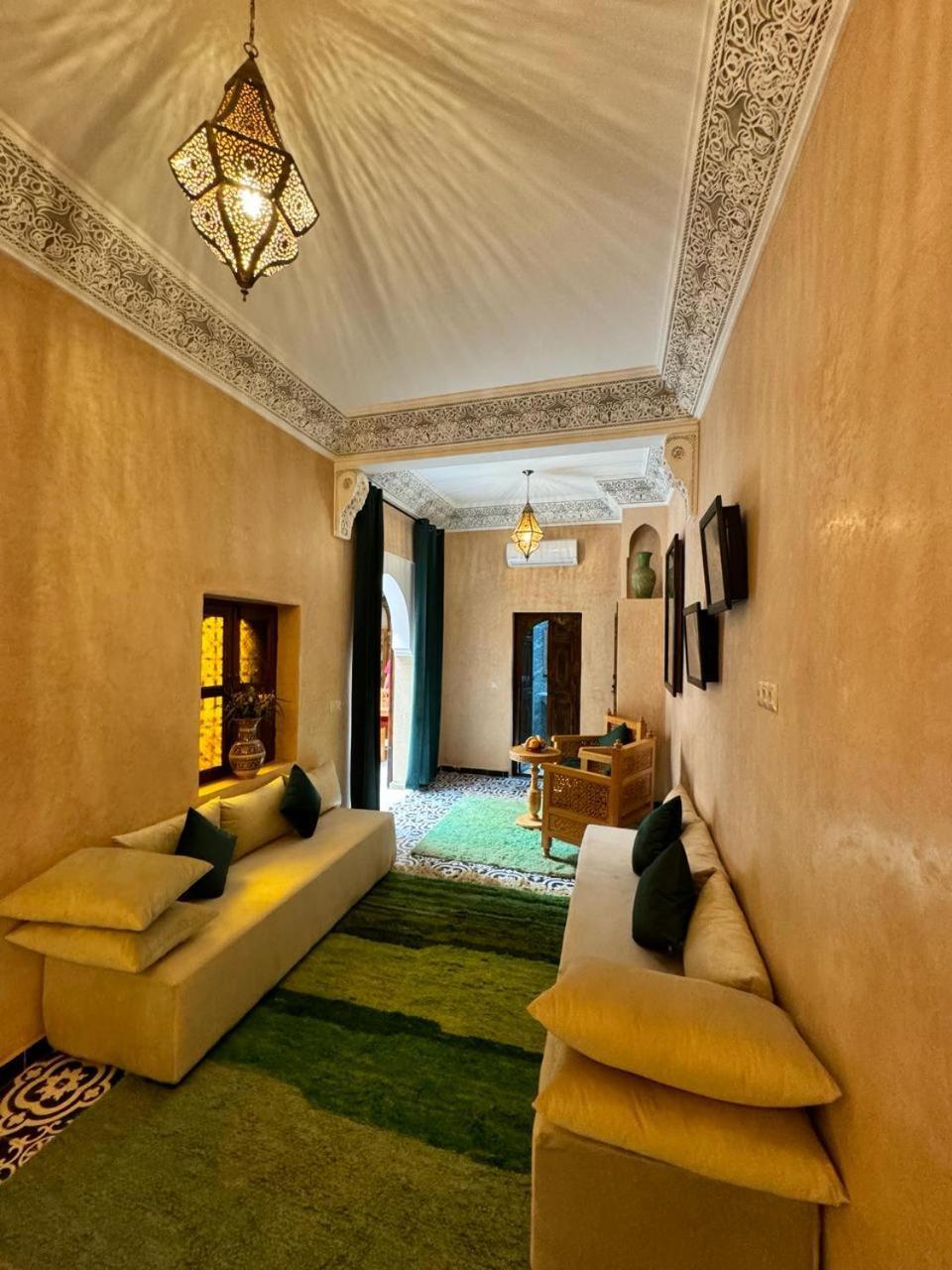 Click Riad & Spa Hotel Marrakesh Exterior photo